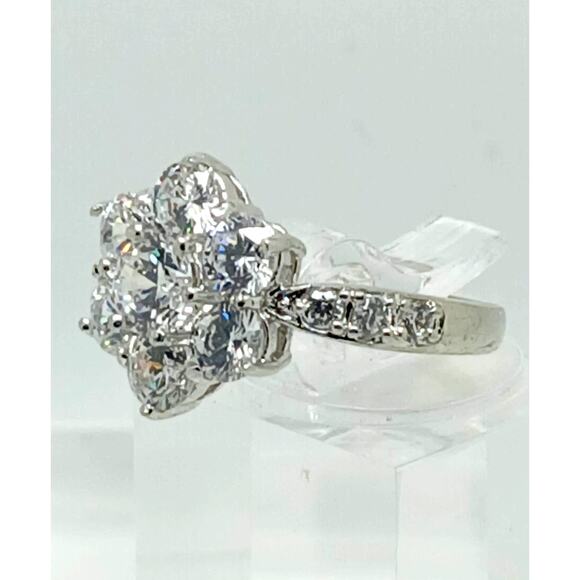 4.06CT Vintage White Gold Plated Floral Cluster Cocktail Engagement Ring Size 6 - Picture 1 of 8